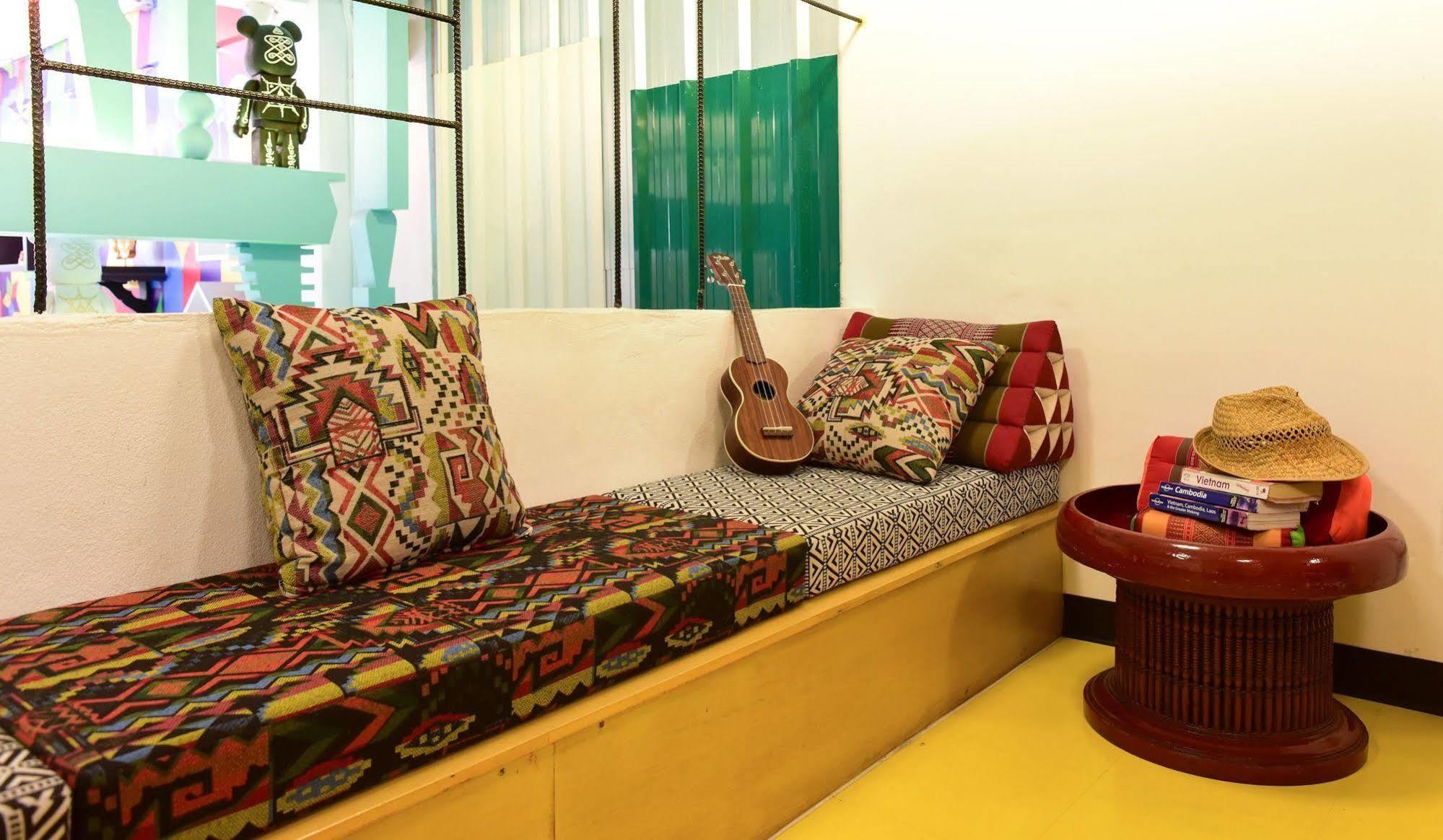 Vimarn Hostel Bangkok Extérieur photo